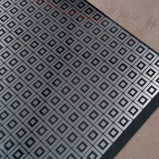 엘리베이터 장식을 위한 Xxxxxl 큰 큰 섬유 레이저 조각사 마킹 머신처럼